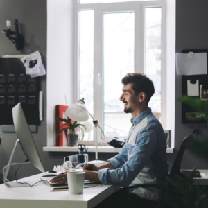 Read more about the article 7 Surprisingly High-Paying Remote Jobs That Require Minimal Effort