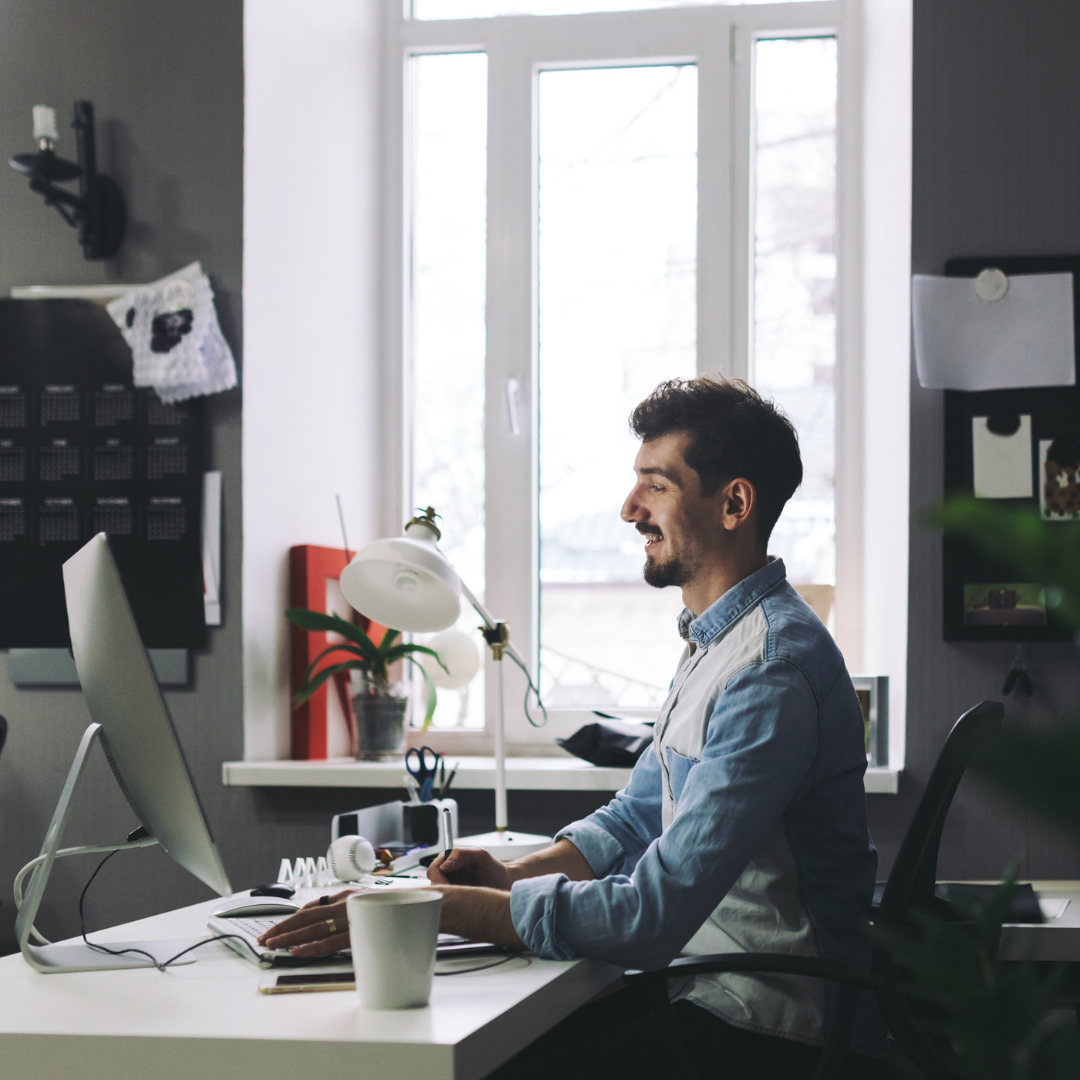 Read more about the article 7 Surprisingly High-Paying Remote Jobs That Require Minimal Effort